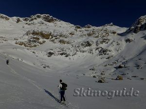 En el valle de Olum